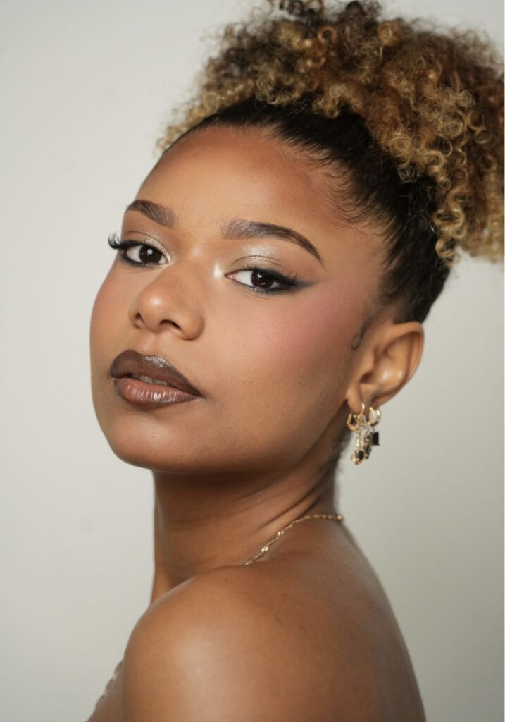 Maquillage professionnel à Lyon pour shootings et défilés - Cassandra Signature