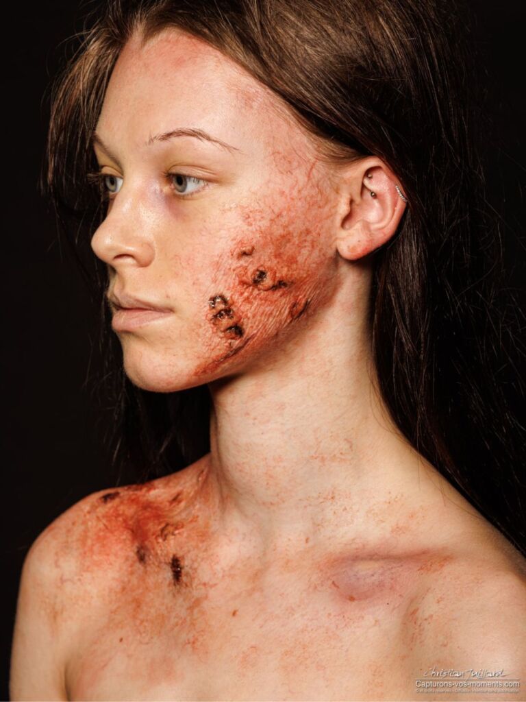 Maquilleuse professionnelle pour FX effets spéciaux et body painting - Cassandra Signature